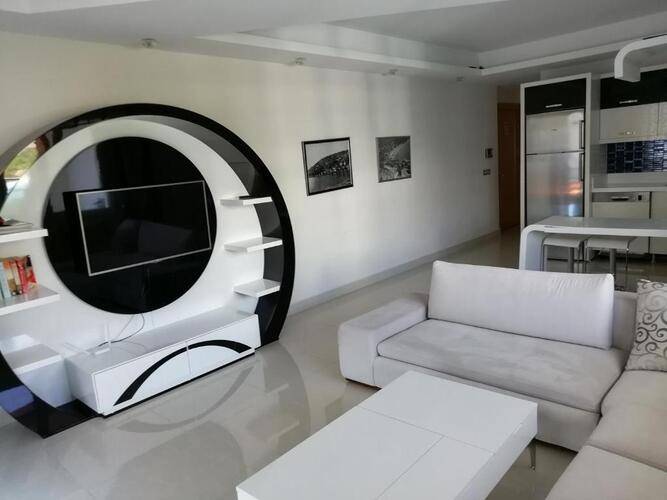 Azura Park Residence