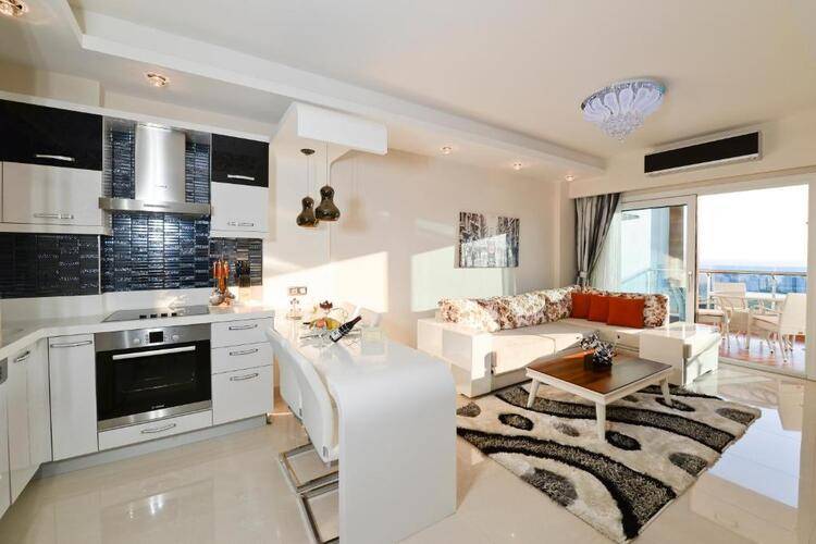 Azura Park Residence