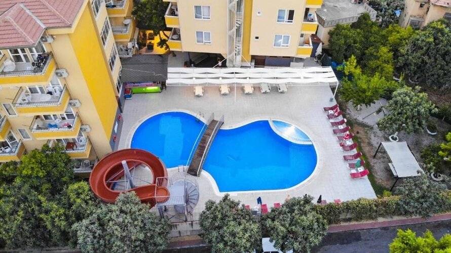 Rose Garden Apart Hotel