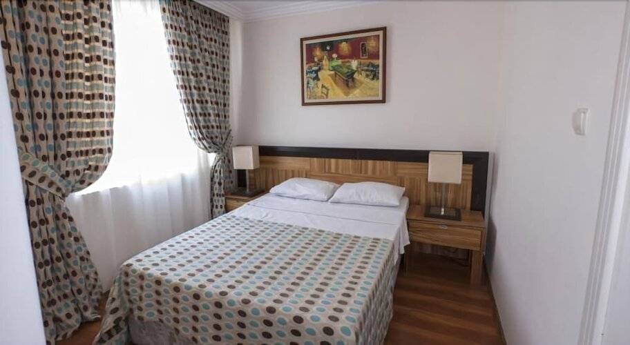 Tepe Hotel & Business Suite