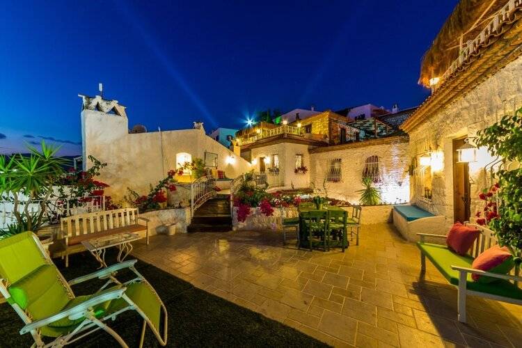 8 Oda Boutique Homes