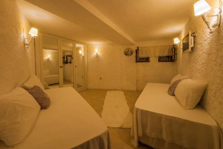 8 Oda Boutique Homes