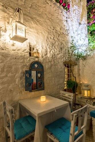 8 Oda Boutique Homes