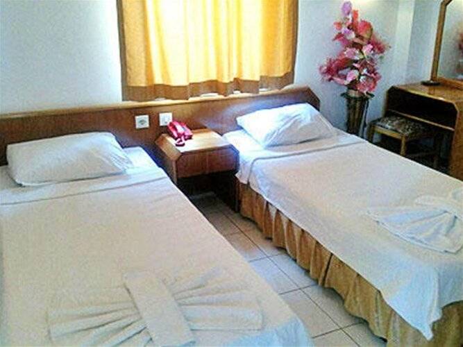 Eda Hotel