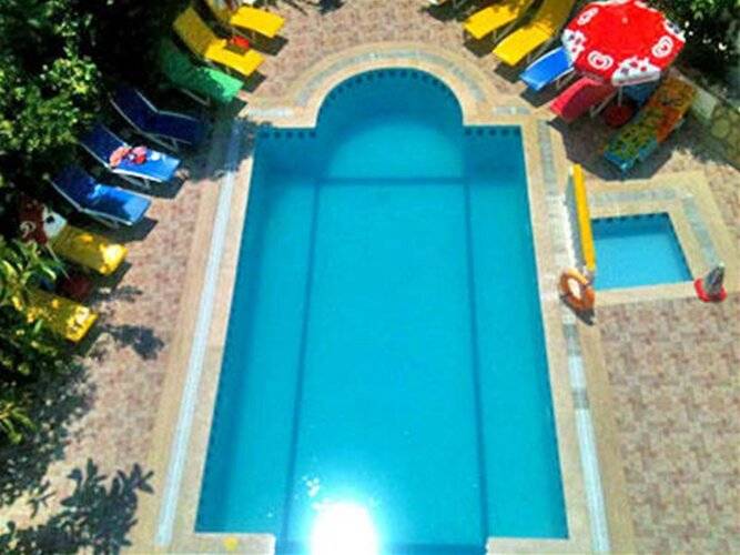 Eda Hotel
