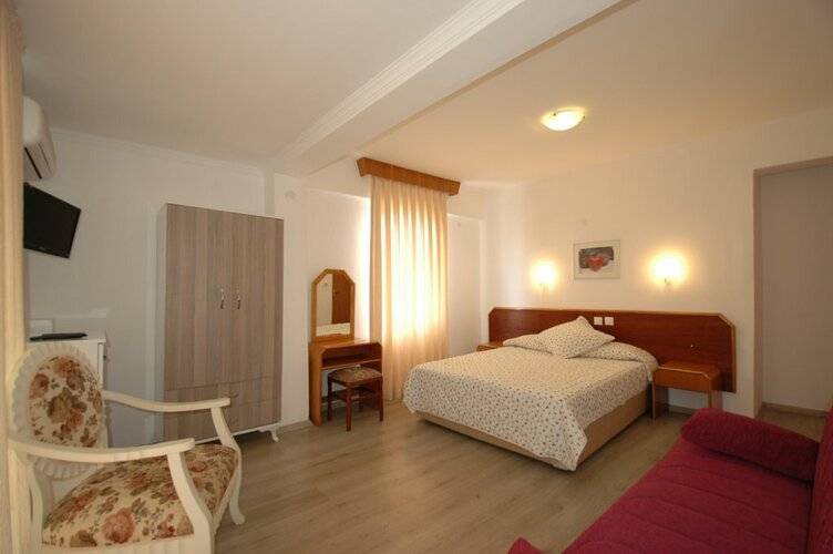 Eda Hotel