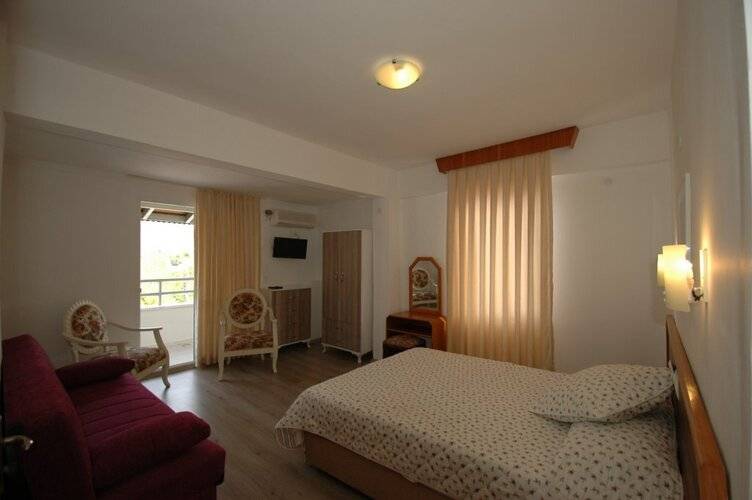 Eda Hotel