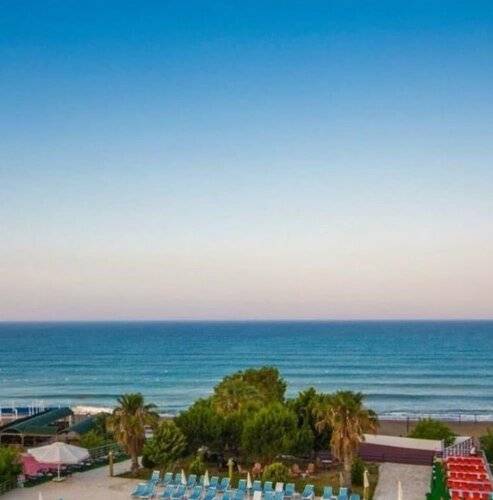 Avalon Beach Hotel