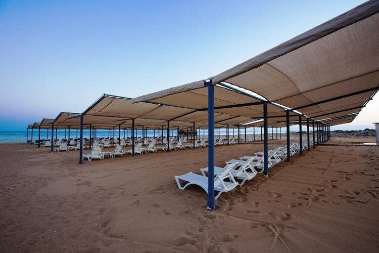 Blue Paradise Side Hotel