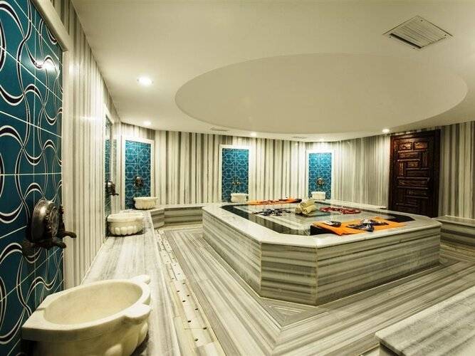 Blue Paradise Side Hotel