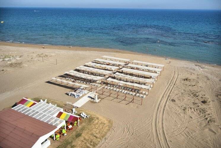 Blue Paradise Side Hotel