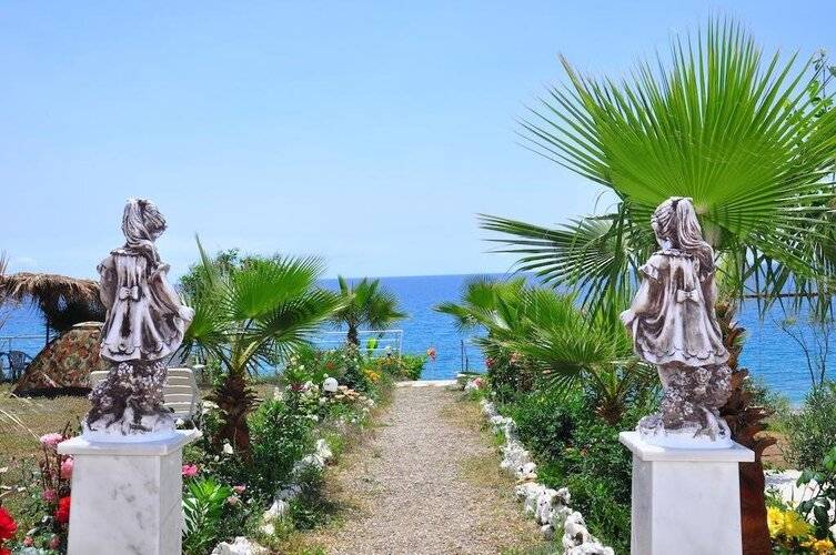 Mavi Cennet Camping Pansiyon