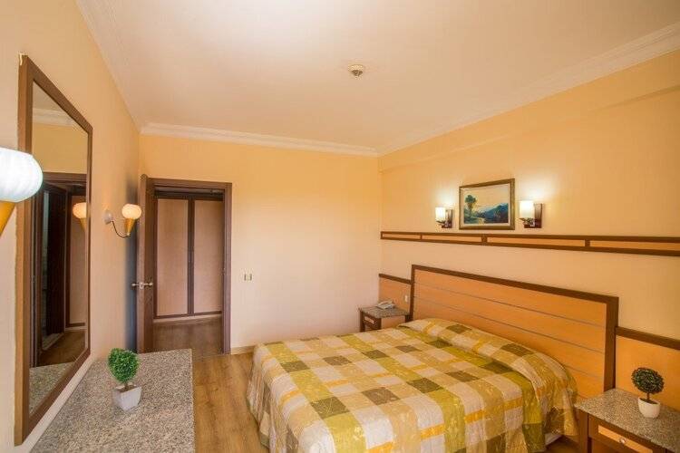 Side Village Family Suite Hotel