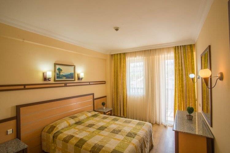 Side Village Family Suite Hotel