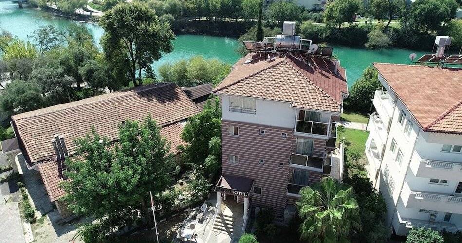 River Boutique Hotel