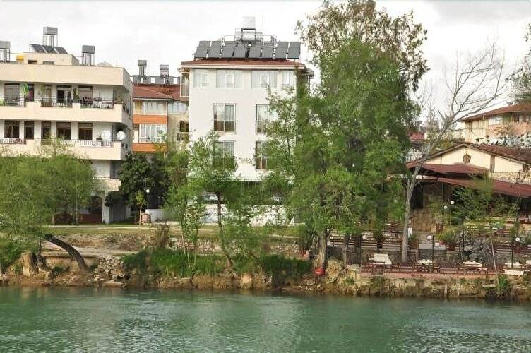 River Boutique Hotel