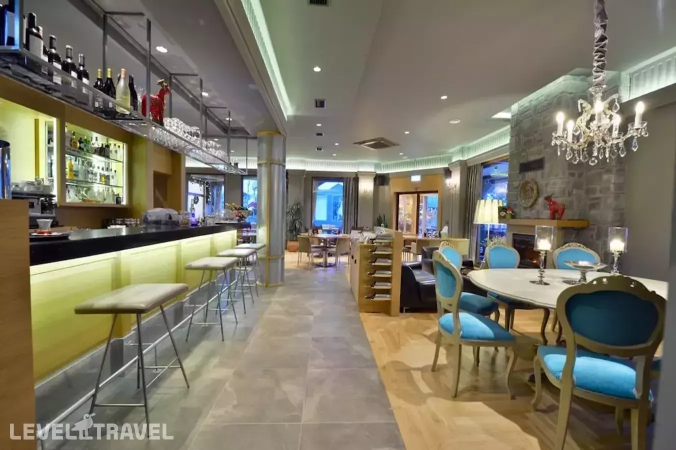 7 Rooms (Adults Only 18+)