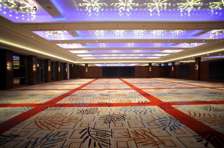 Celik Palace Hotel Convention Center & Thermal Spa