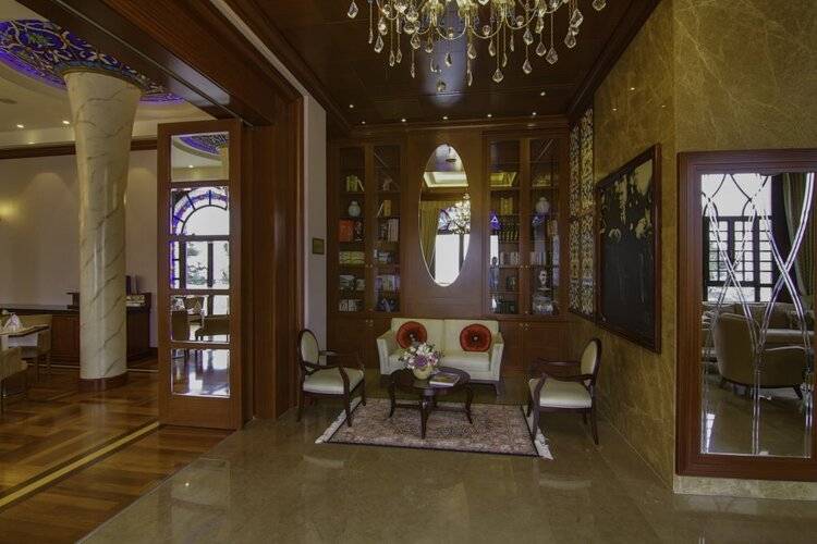 Celik Palace Hotel Convention Center & Thermal Spa