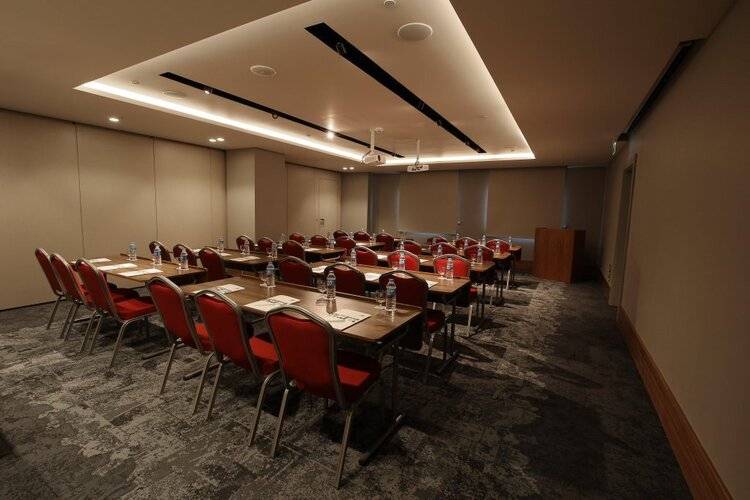 Holiday Inn Bursa - City Centre, An Ihg Hotel