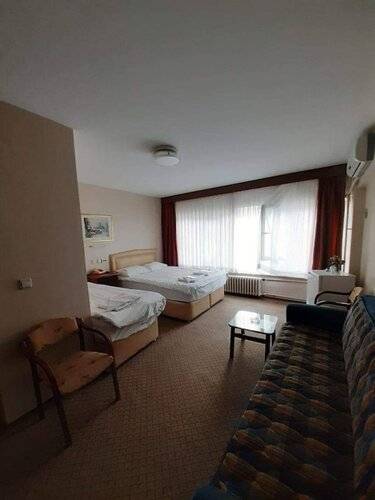 Hotel Cesmeli
