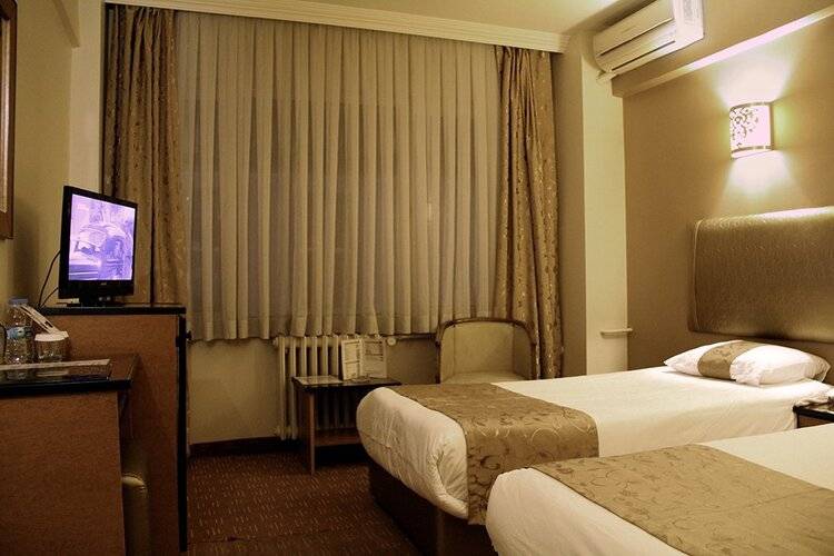 Artic Hotel