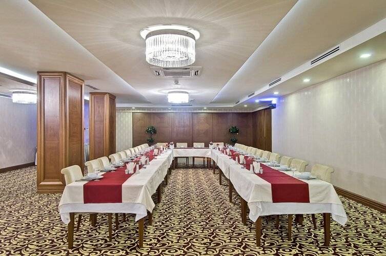 Tuğcu Hotel Select