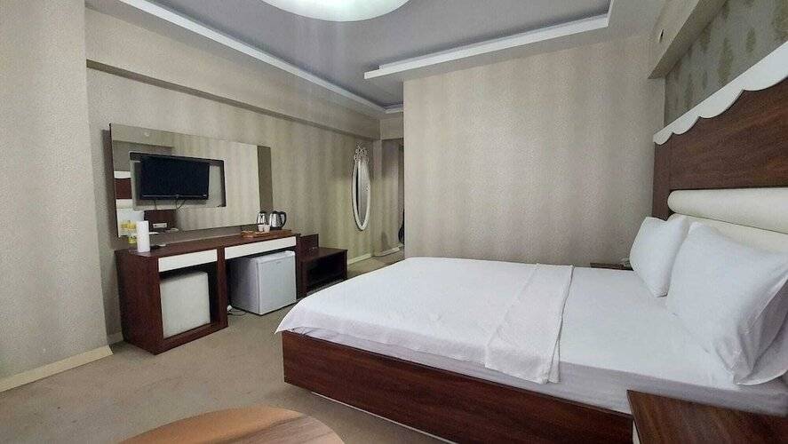 Adalı Hotel & Suites