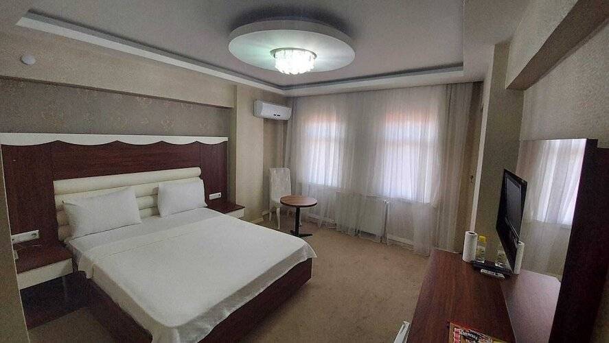 Adalı Hotel & Suites