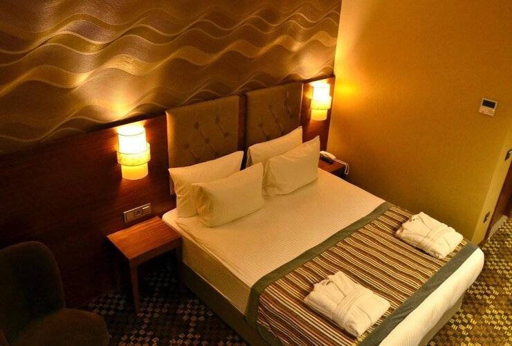 Adranos Hotel