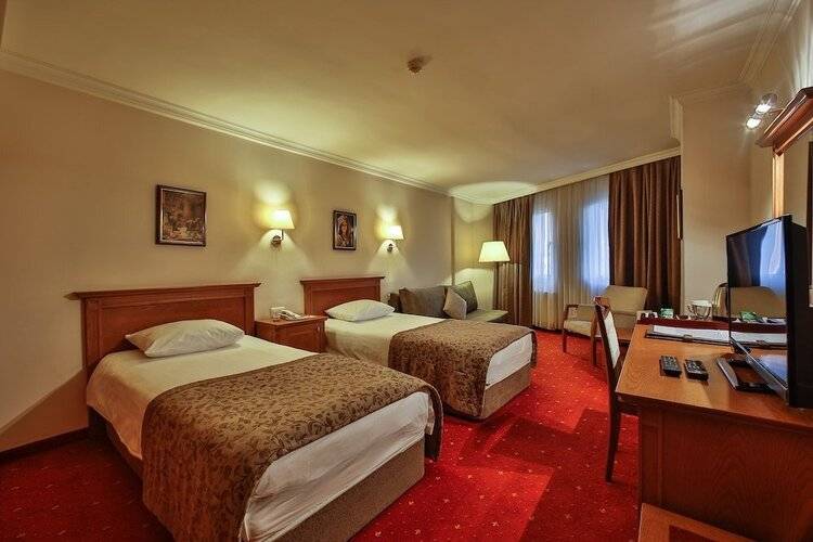 Central Hotel
