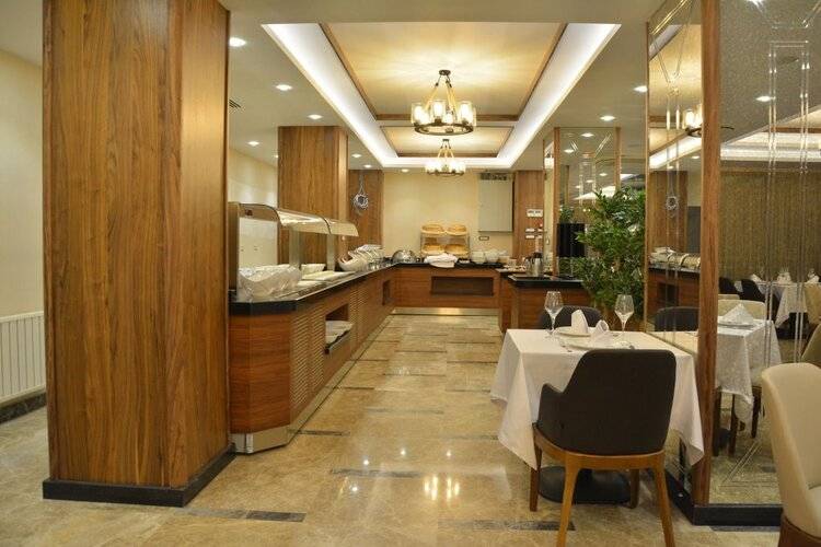 Guler Park Hotel