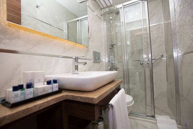 Guler Park Hotel