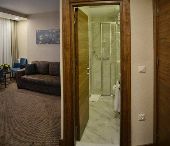 Guler Park Hotel