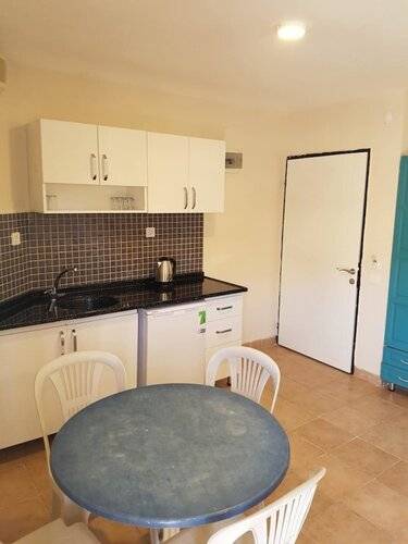 Selenya Apart Hotel