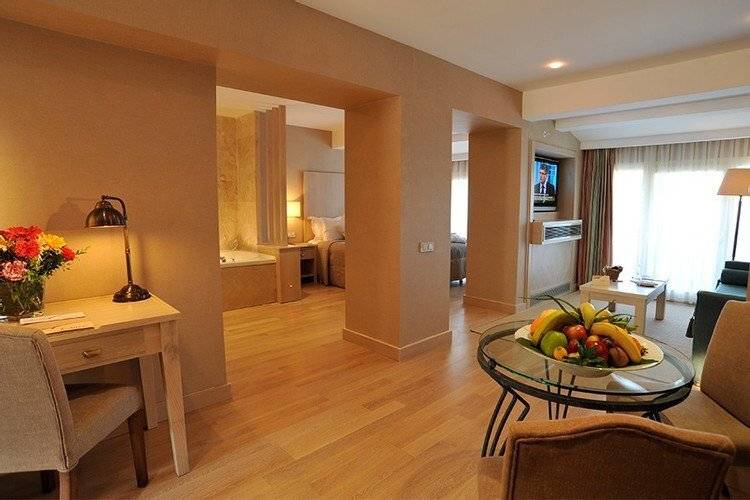 Martı Resort Deluxe