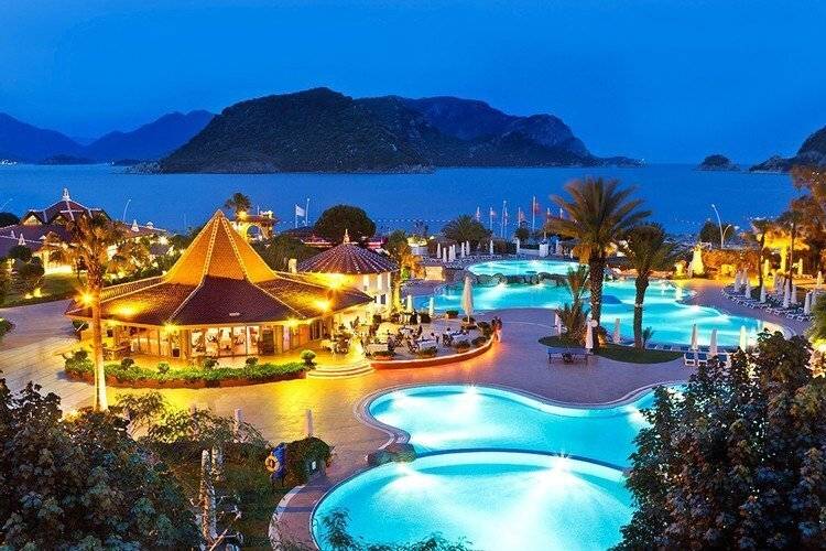 Martı Resort Deluxe