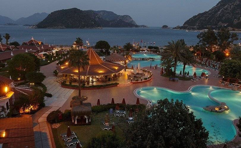 Martı Resort Deluxe