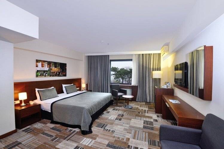 Tiara Thermal & Spa Hotel