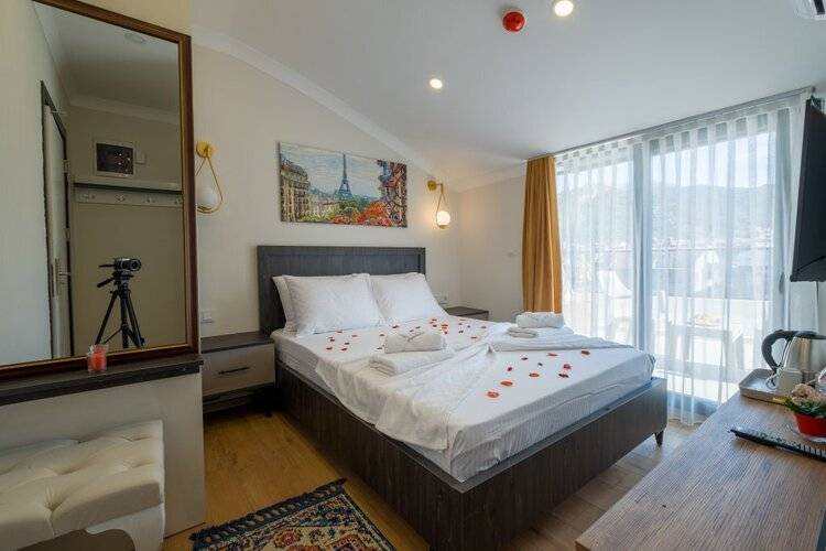 Sunrise City Residence