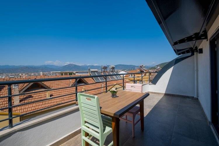 Sunrise City Residence