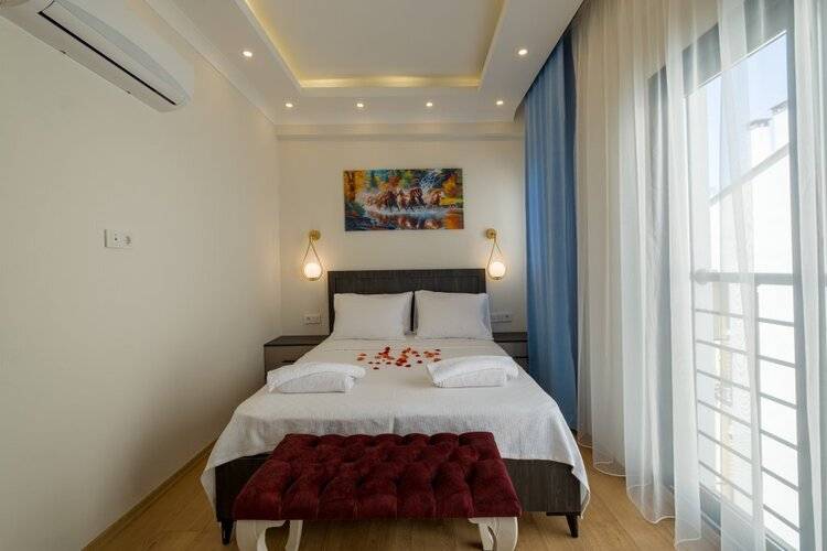 Sunrise City Residence