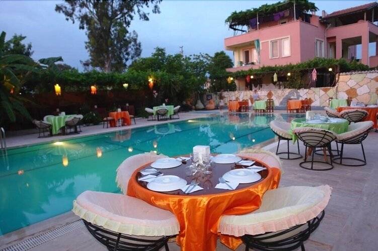 Alis Hotel