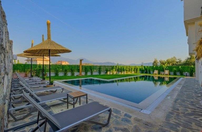 Ciello Suites Hotel