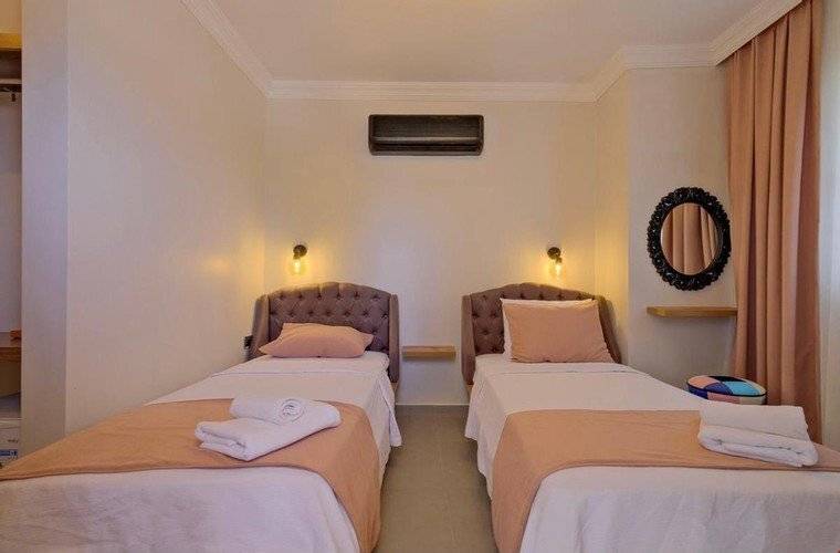 Ciello Suites Hotel