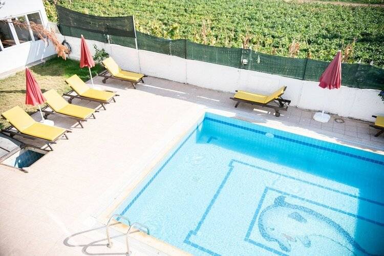 Infinity Ruby Hotel