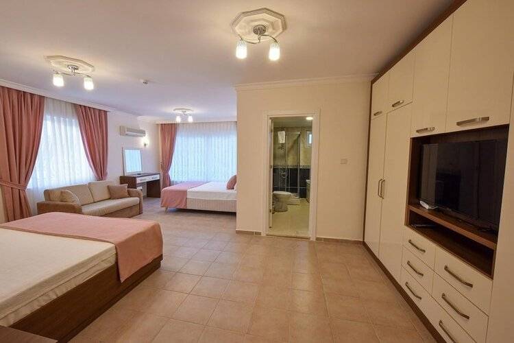 Infinity Ruby Hotel