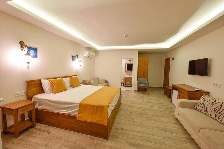 Infinity Ruby Hotel
