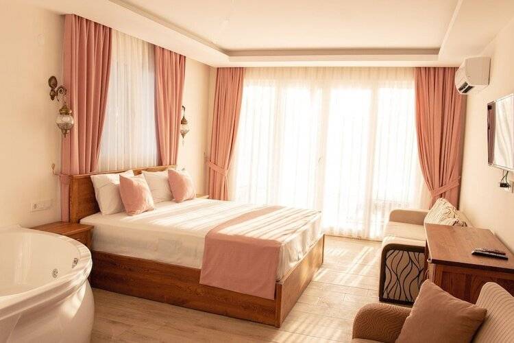 Infinity Ruby Hotel