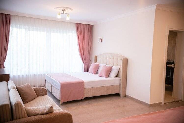 Infinity Ruby Hotel